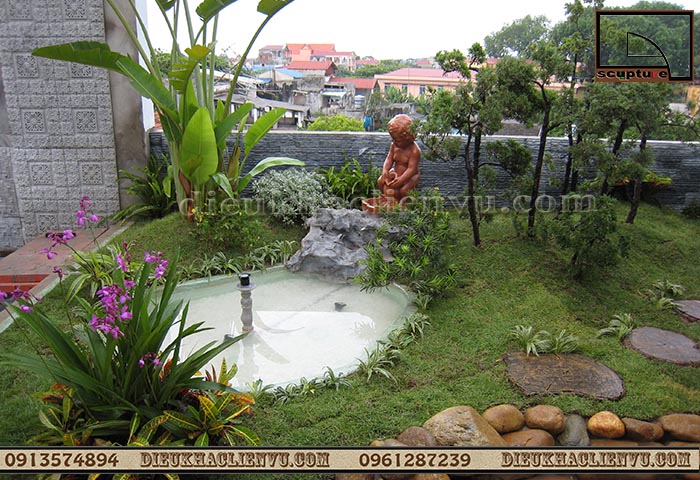 Ti&ecirc;̉u cảnh s&acirc;n vườn non b&ocirc;̣ với phù đi&ecirc;u và tượng đi&ecirc;u khắc